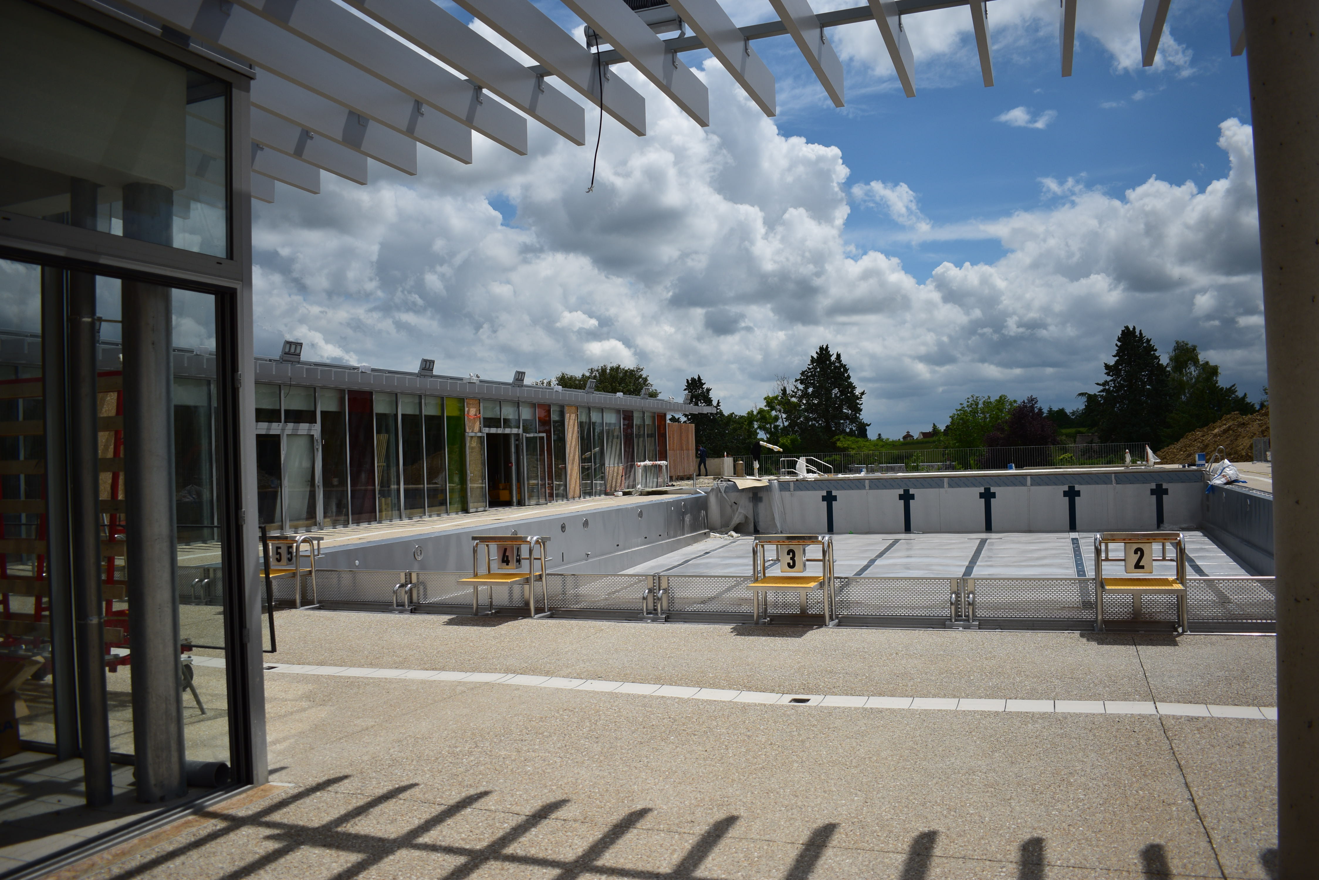 les_thermes_piscine_nordique_de_luynes_alexia_mellier.jpg