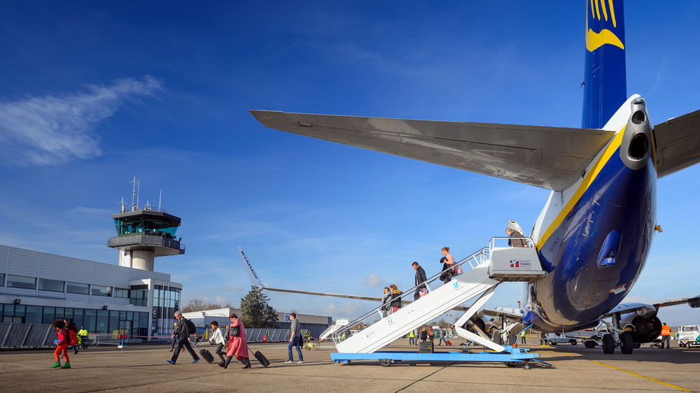 tours val de loire aeroport